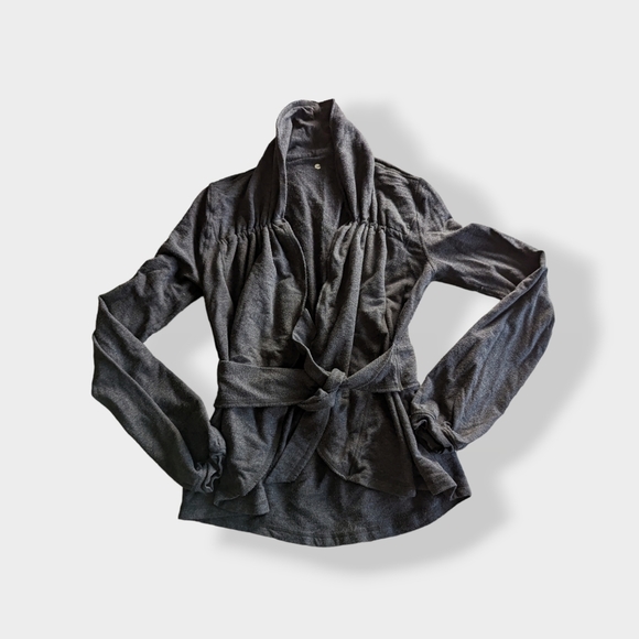 lululemon athletica Sweaters - Lululemon Dance Pulse Wrap